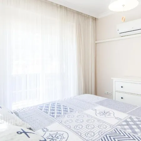 公寓 Flat W Shared Pool And Balcony In